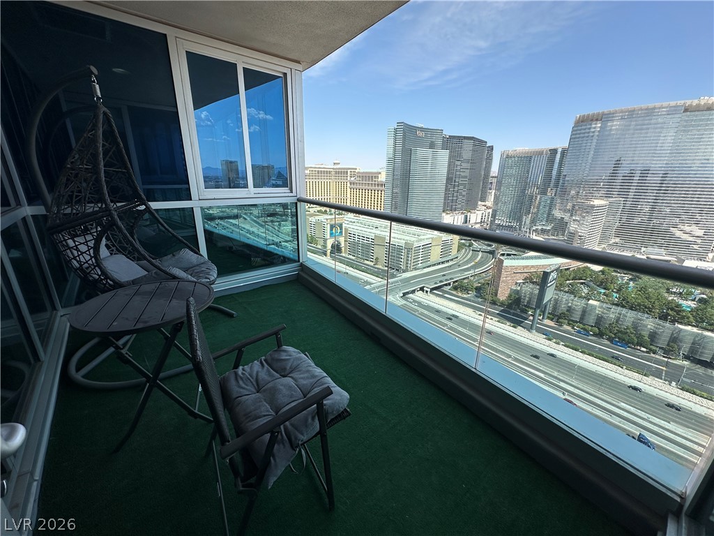 Photo 15 of 65, 4575 Dean Martin Drive #2907