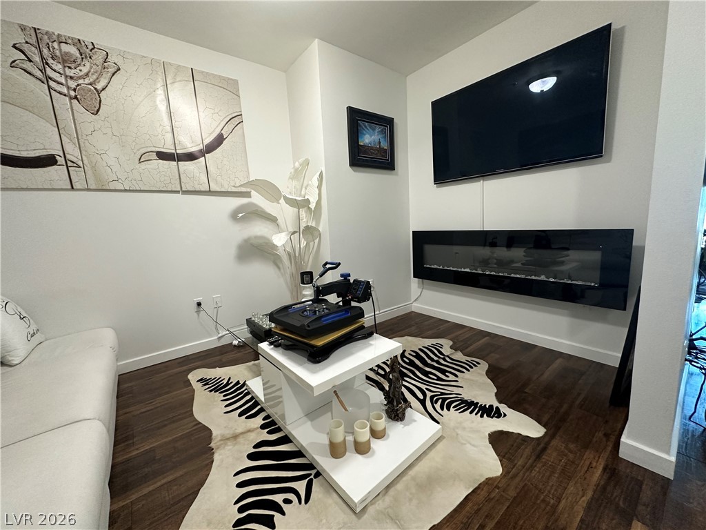 Photo 22 of 65, 4575 Dean Martin Drive #2907