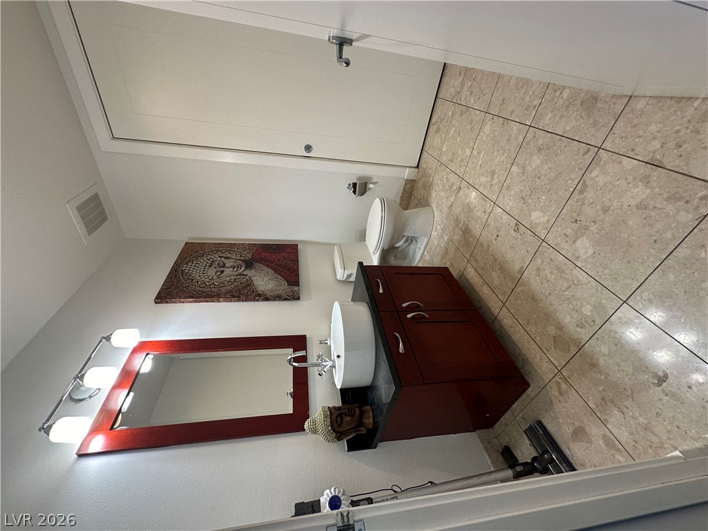 Photo 27 of 65, 4575 Dean Martin Drive #2907