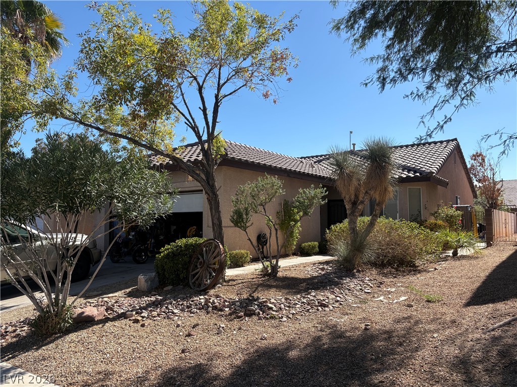 223 Gray Granite Avenue, Las Vegas