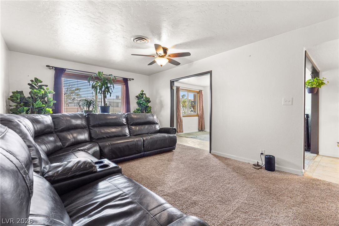 Photo 7 of 39, 2144 Valley Drive