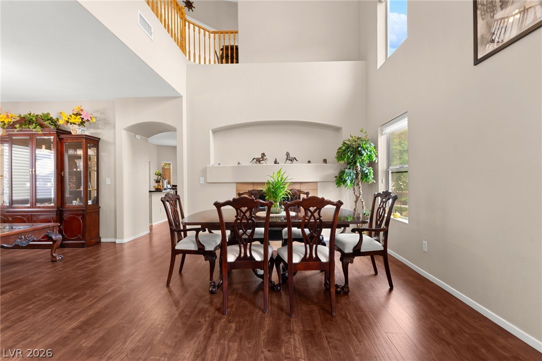 Photo 18 of 73, 855 Binbrook Drive