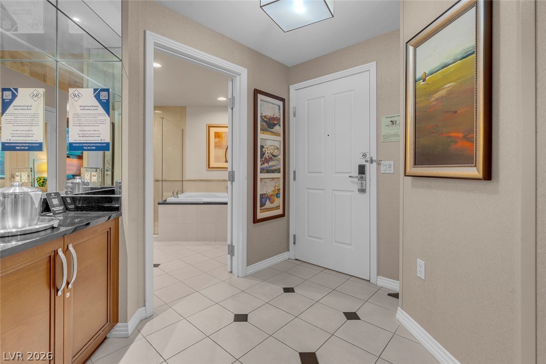 Photo 22 of 45, 135 E Harmon Avenue #3417