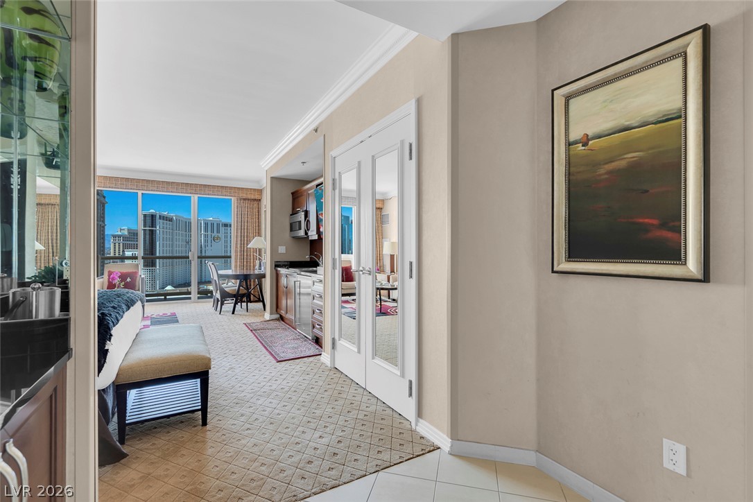 Photo 8 of 44, 145 E Harmon Avenue #2215