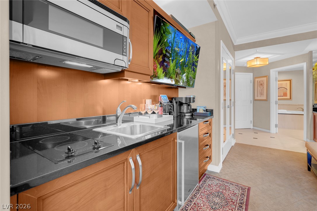 Photo 26 of 44, 145 E Harmon Avenue #2215