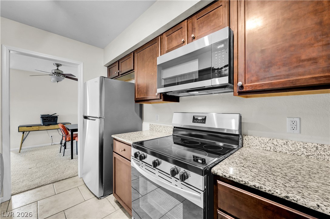 Photo 14 of 21, 2867 Geary Place #3004