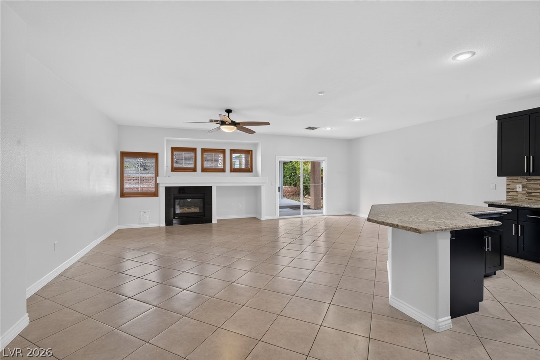 Photo 11 of 36, 2717 Grande Valley Drive