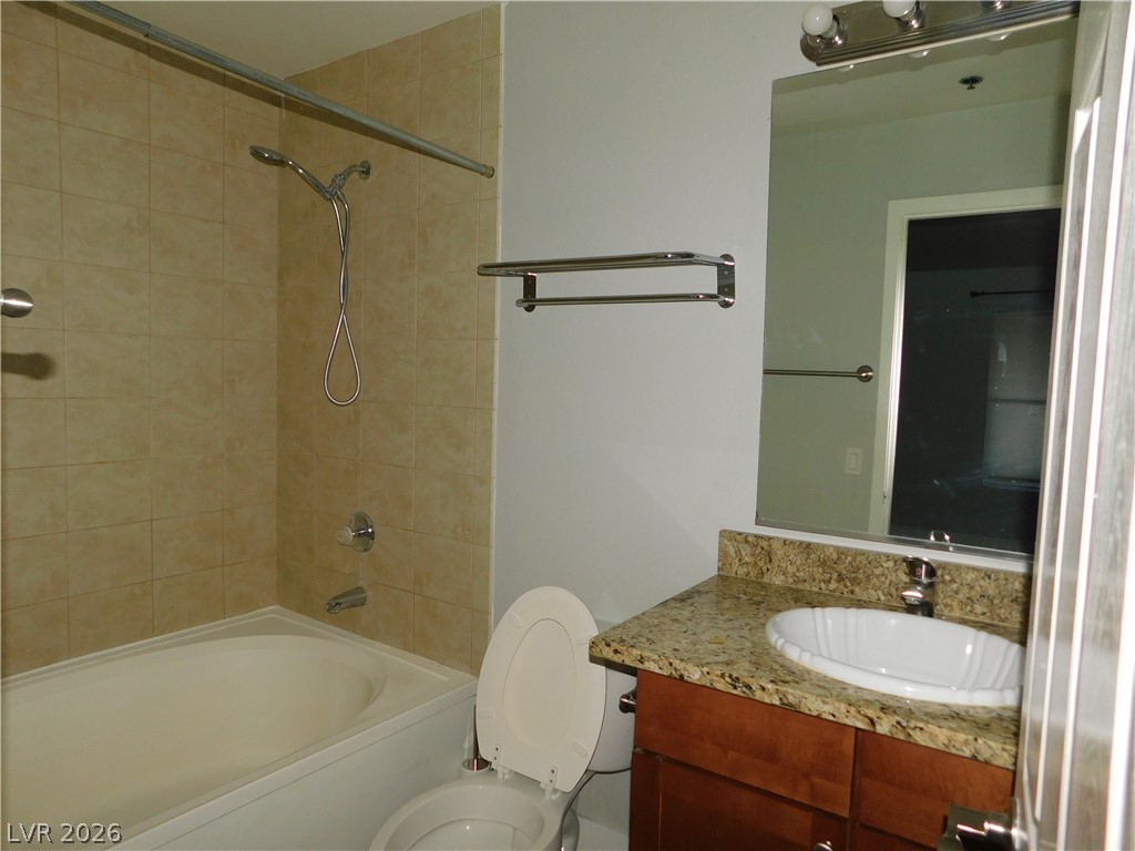 Photo 13 of 18, 4200 S Valley View Boulevard #3114