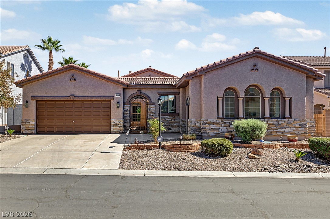 7118 Prairie Flower Street, Las Vegas