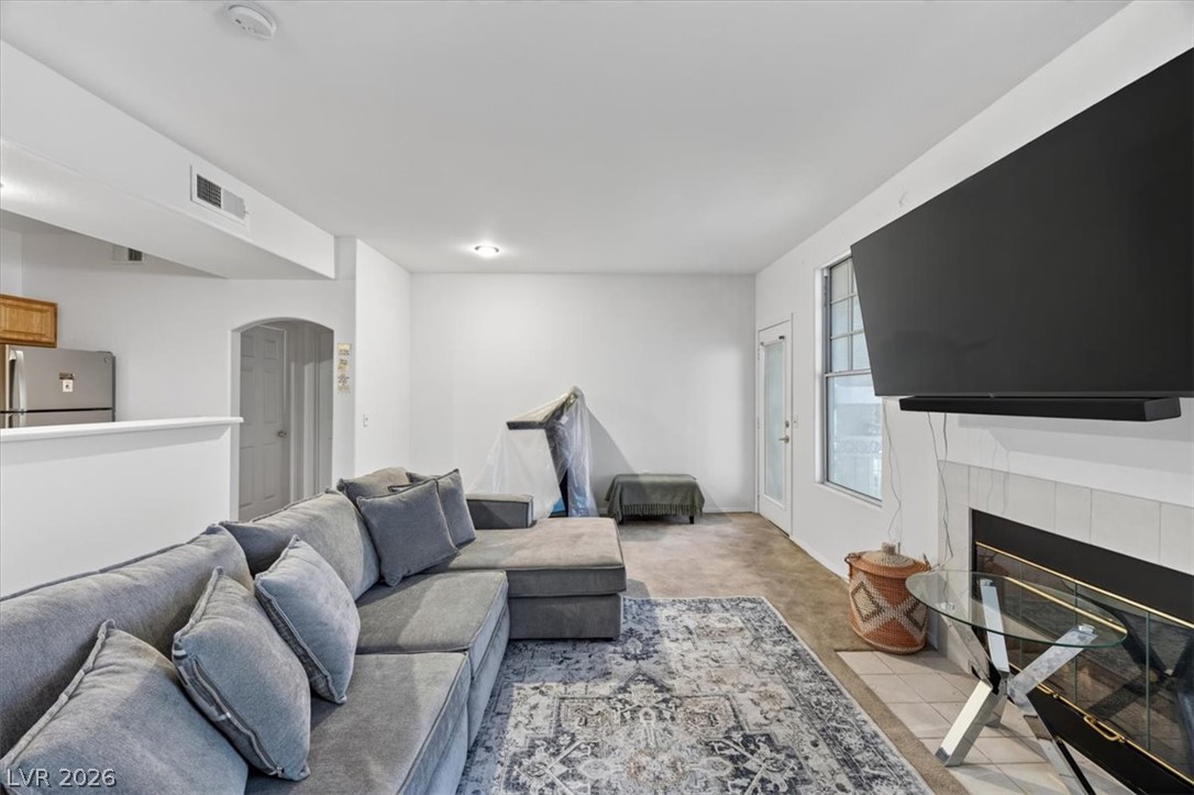 Photo 12 of 29, 8555 W Russell Road #2108