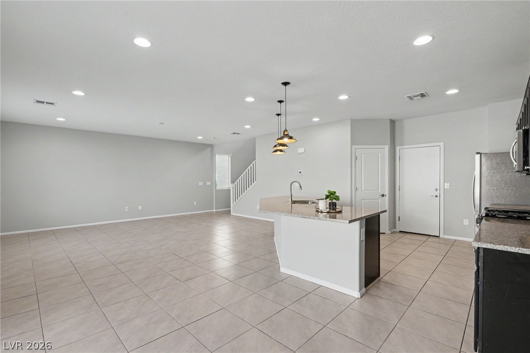 Photo 7 of 45, 9085 Field Maple Street