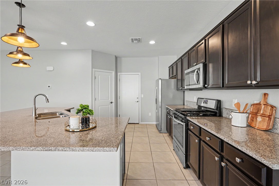 Photo 11 of 45, 9085 Field Maple Street