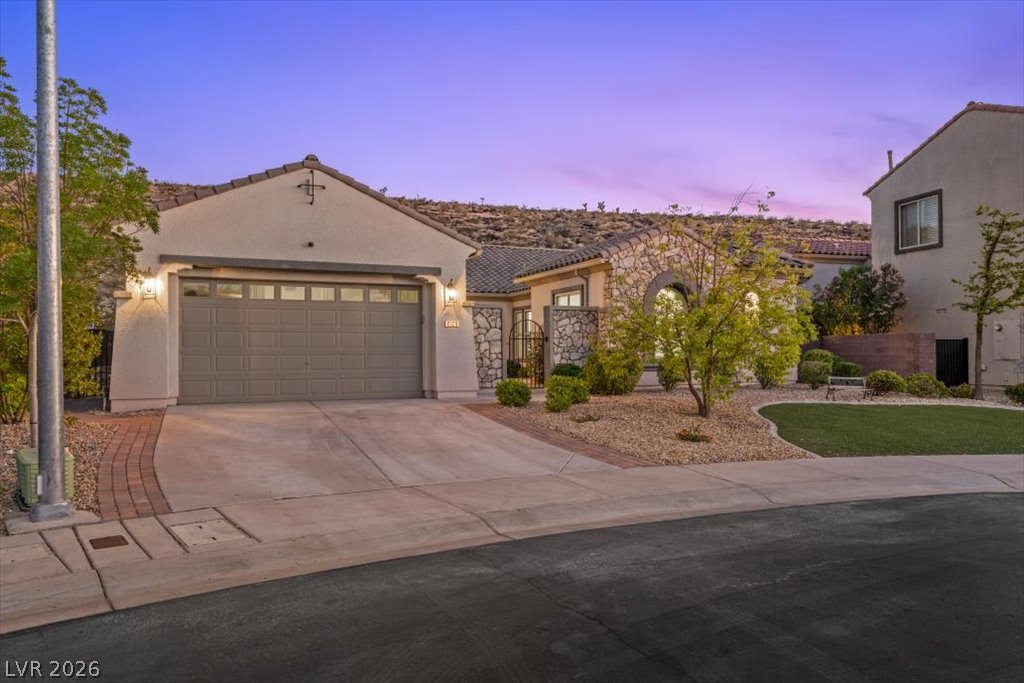 2125 De Rouge Avenue, Henderson