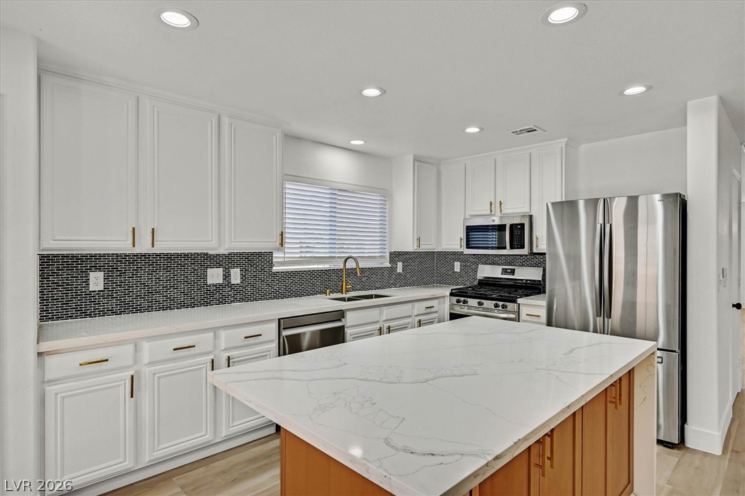 Photo 2 of 11117 Romola Street