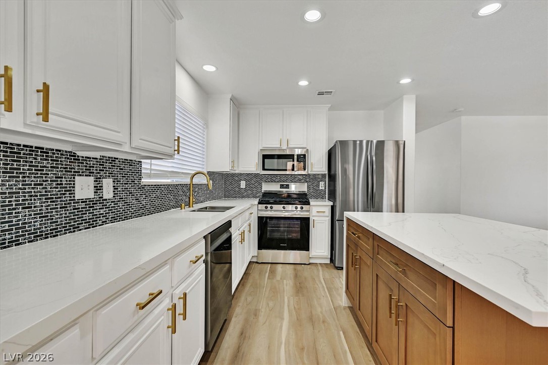 Photo 4 of 11117 Romola Street
