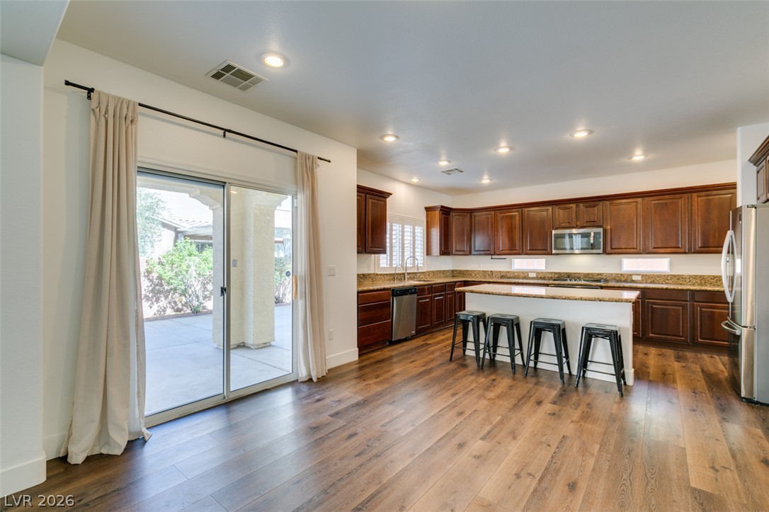 Photo 4 of 11244 Jasper Grove Avenue