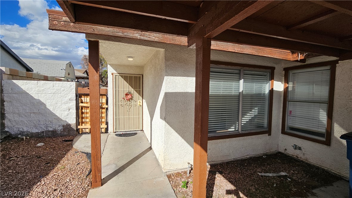 Photo 2 of 7006 Royal Meadow Place