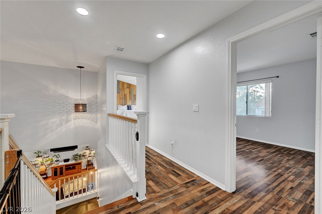 Photo 34 of 68, 324 Velino Avenue