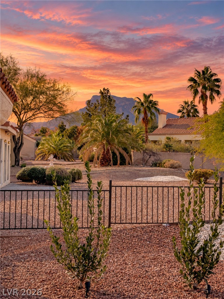 Photo 27 of 31, 9208 Cactus Wood Drive