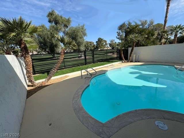 Photo 37 of 56, 940 Vegas Valley Drive