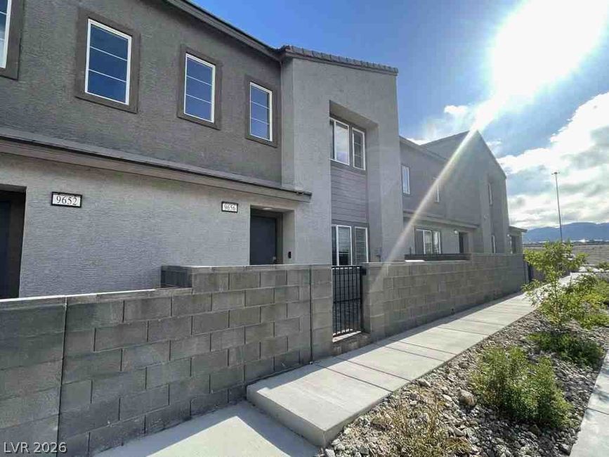 Photo 2 of 9652 Axel Falls Avenue