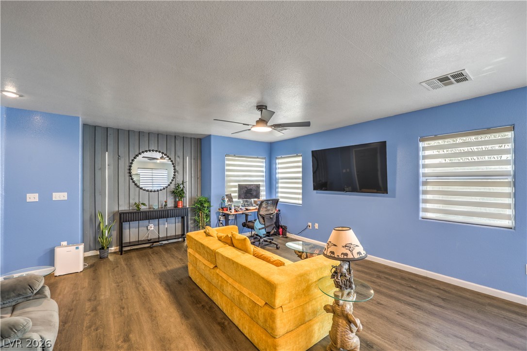 Photo 4 of 8288 Amphora Street