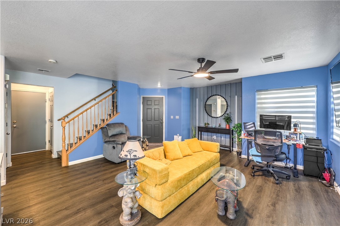 Photo 5 of 8288 Amphora Street
