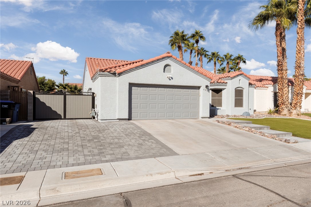Photo 2 of 4235 Famoso Drive