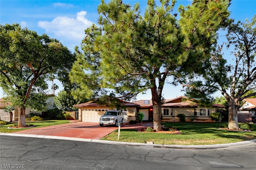 1760 Olympia Drive, Las Vegas