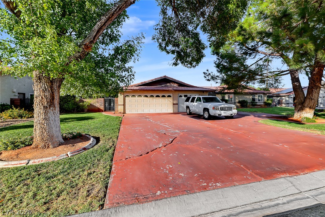 Photo 4 of 1760 Olympia Drive