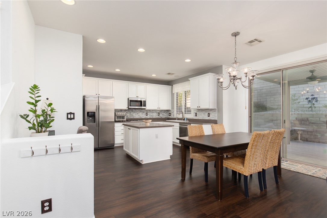Photo 9 of 52, 11828 Calle De Sol Drive