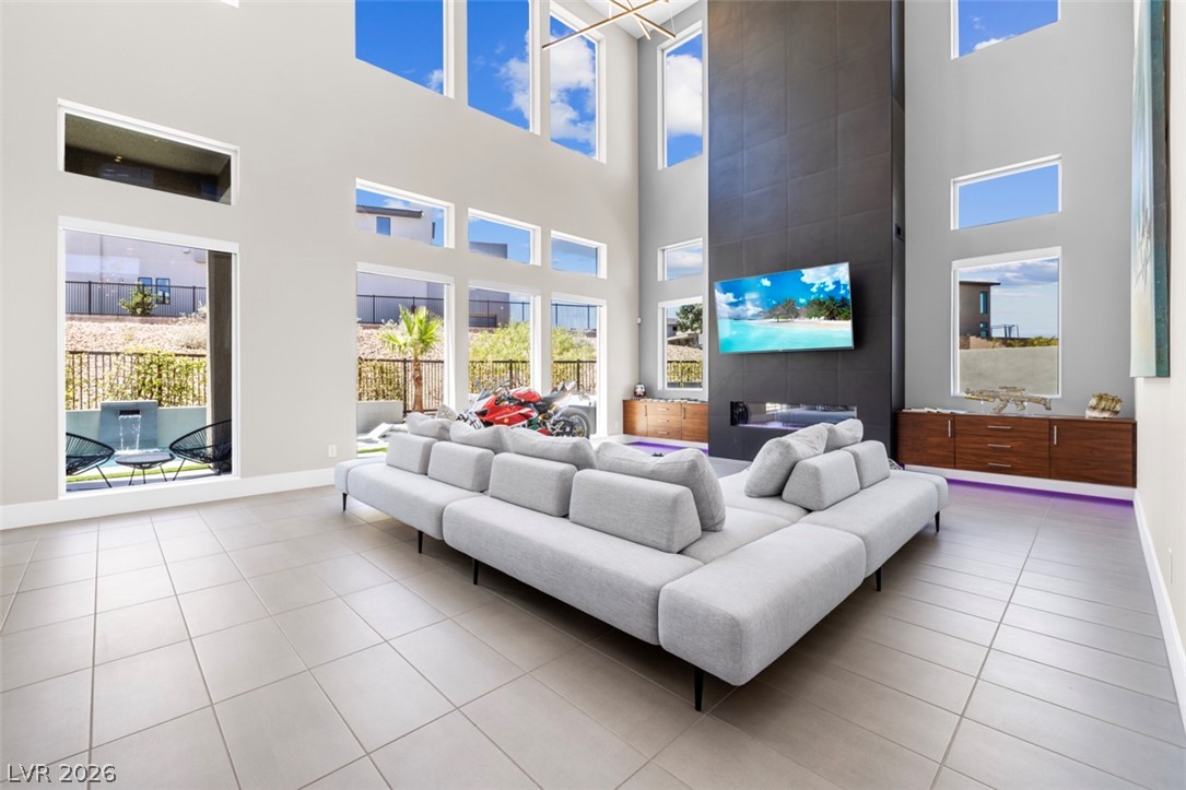 Photo 4 of 10632 Patina Hills Court