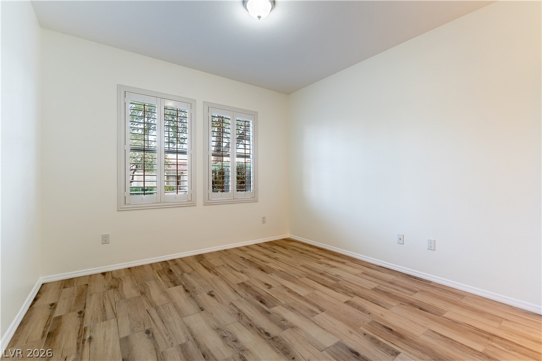 Photo 20 of 43, 2557 Shellsburg Avenue