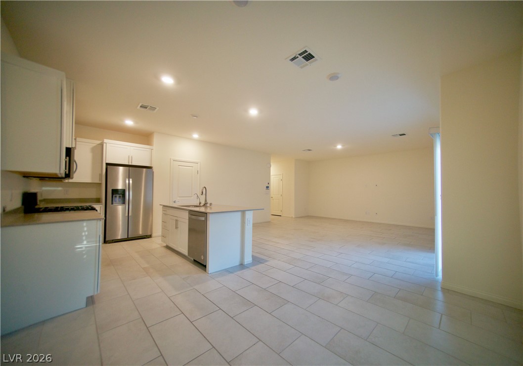 Photo 4 of 6155 Larimar Gold Street