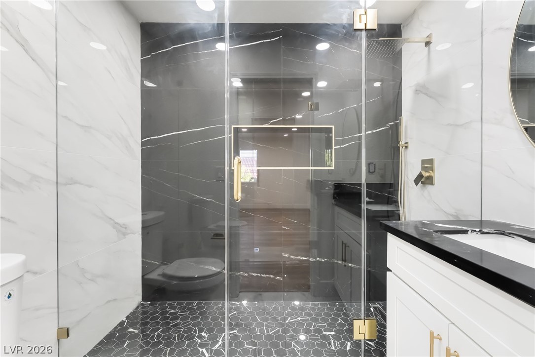 Photo 8 of 44, 5332 River Glen Drive #400