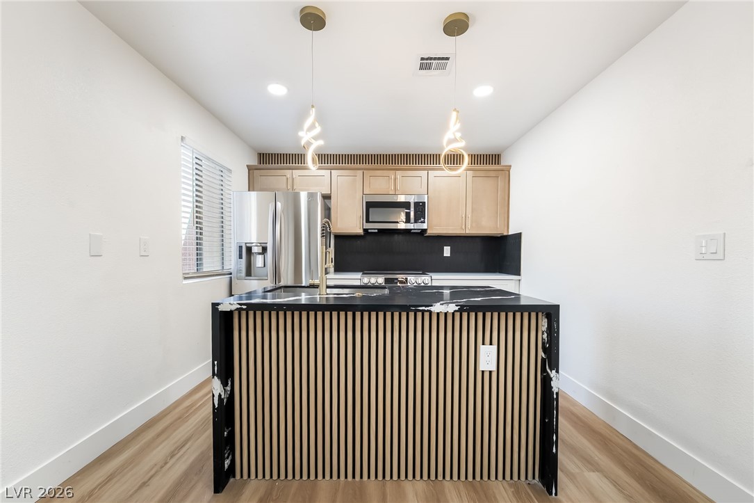 Photo 10 of 44, 5332 River Glen Drive #400