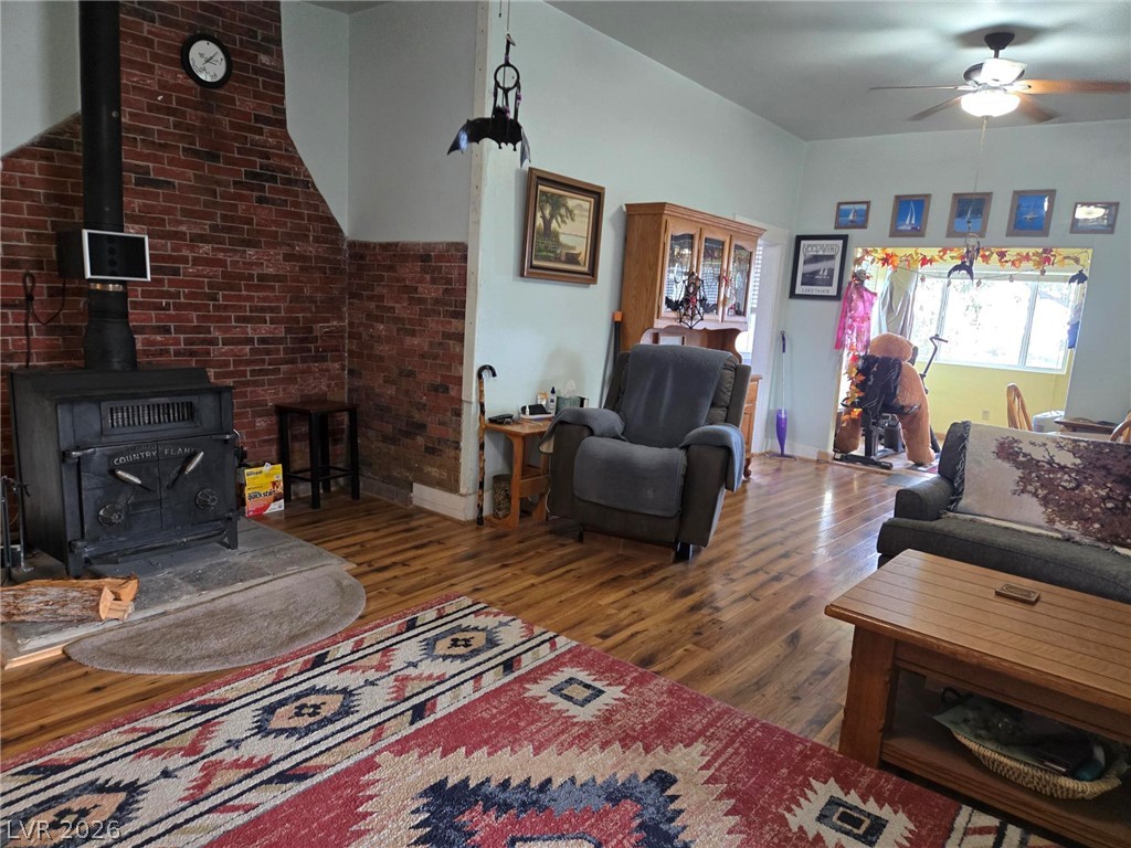 Photo 7 of 39, 1912 Galena Lane