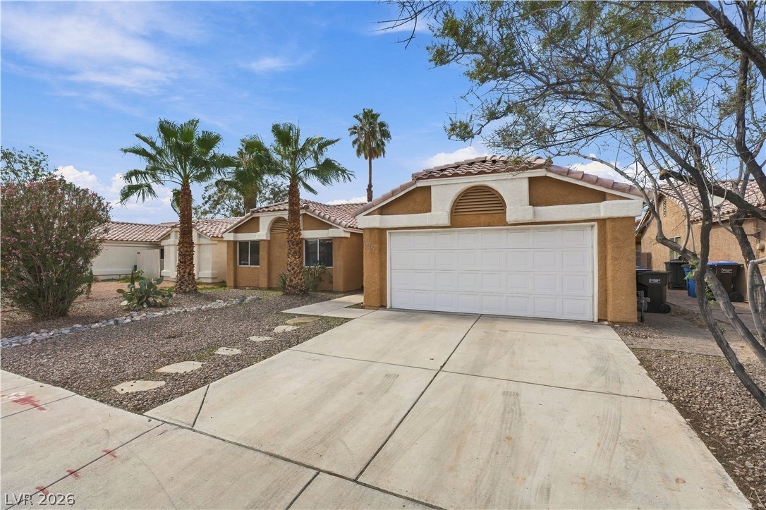 Photo 3 of 4935 Crystal Breeze Lane