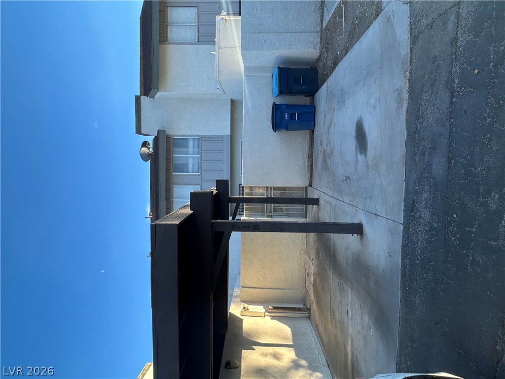 718 Fernwood Lane, Las Vegas