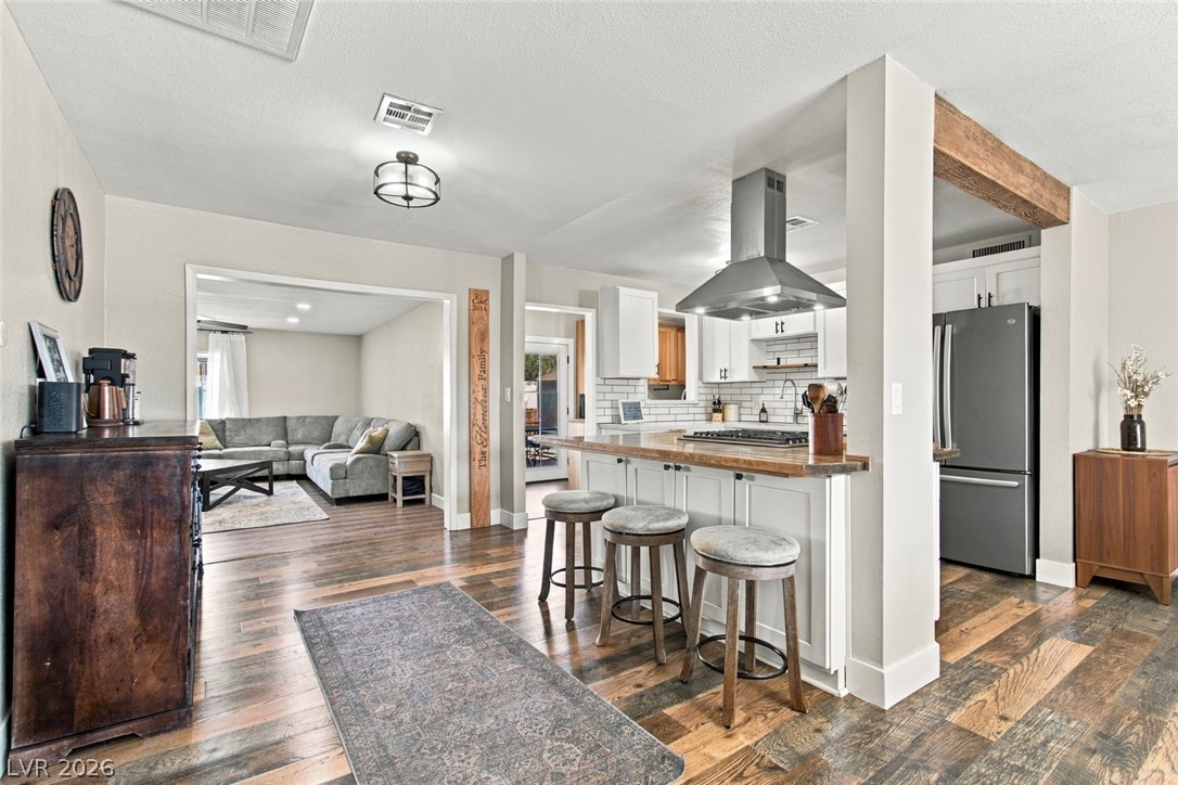 Photo 5 of 1717 Bonita Avenue
