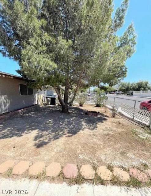 Photo 5 of 2100 Dogwood Avenue