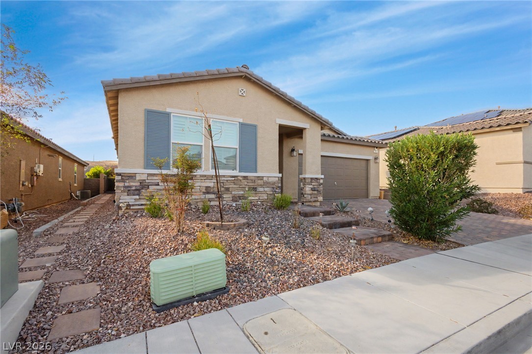 Photo 2 of 953 Soaring Moon Drive