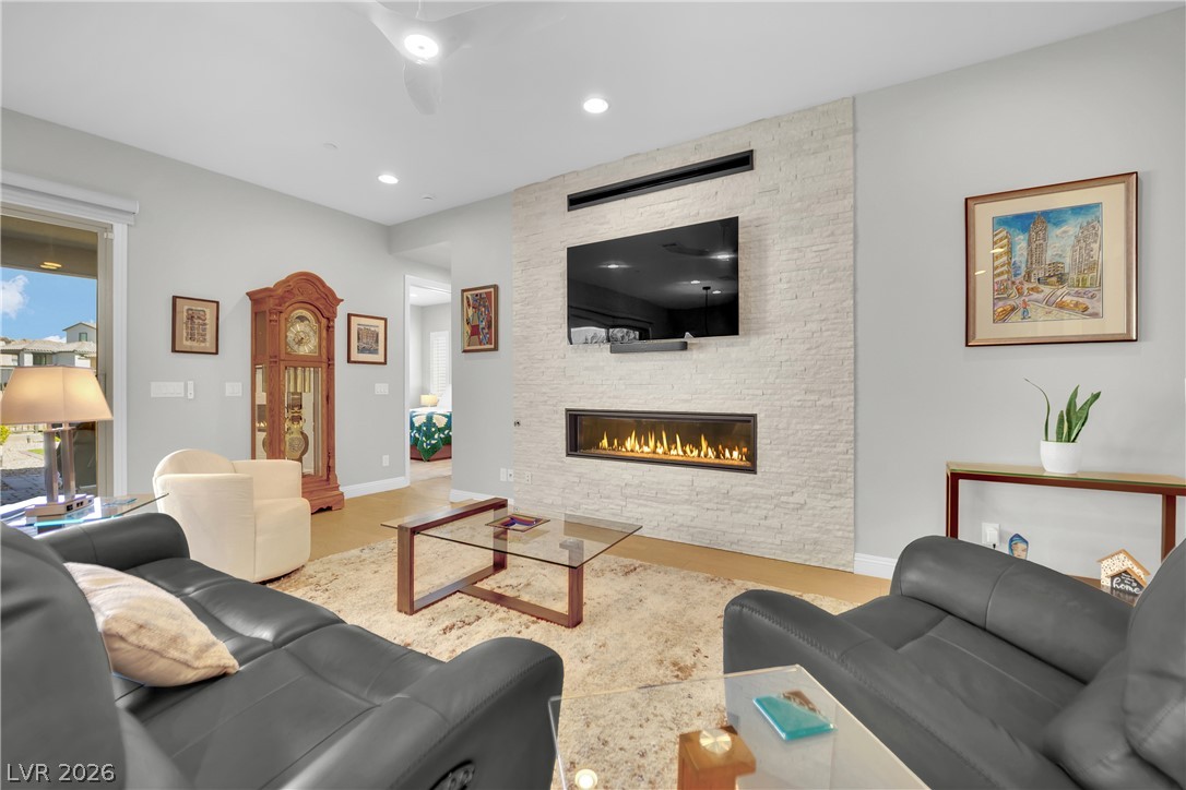 Photo 5 of 11724 Hatchling Avenue