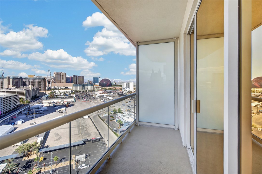 Photo 29 of 42, 125 E Harmon Avenue #1715