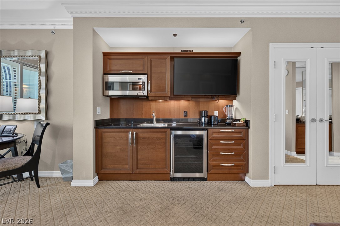 Photo 15 of 42, 125 E Harmon Avenue #1715