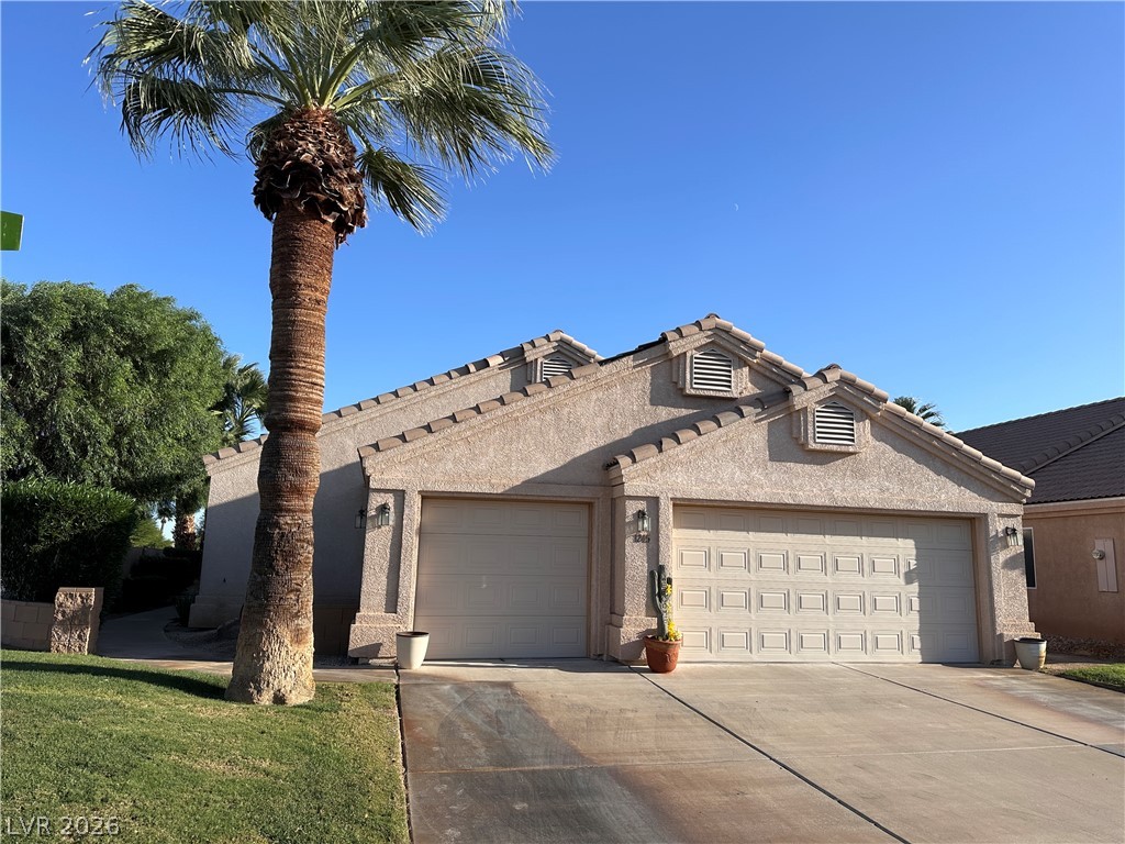 Photo 3 of 1245 Golf Club Drive