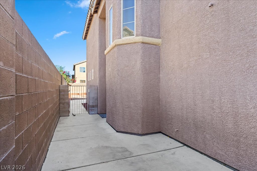 Photo 5 of 5042 Sagelyn Street