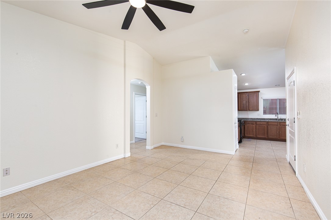 Photo 9 of 33, 7977 Crownbeard Street