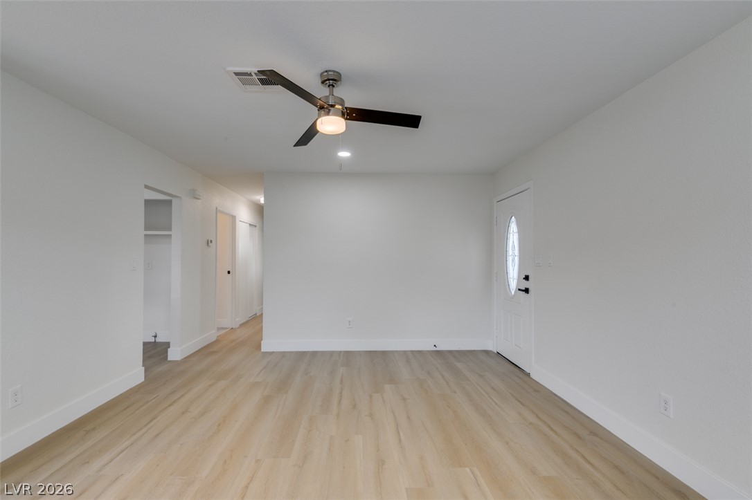 Photo 5 of 3848 E Cartier Avenue
