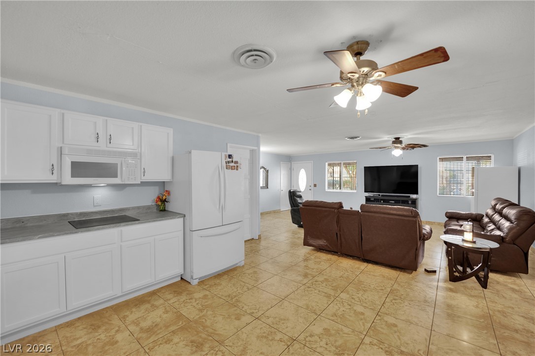 Photo 9 of 48, 7942 Firethorn Lane